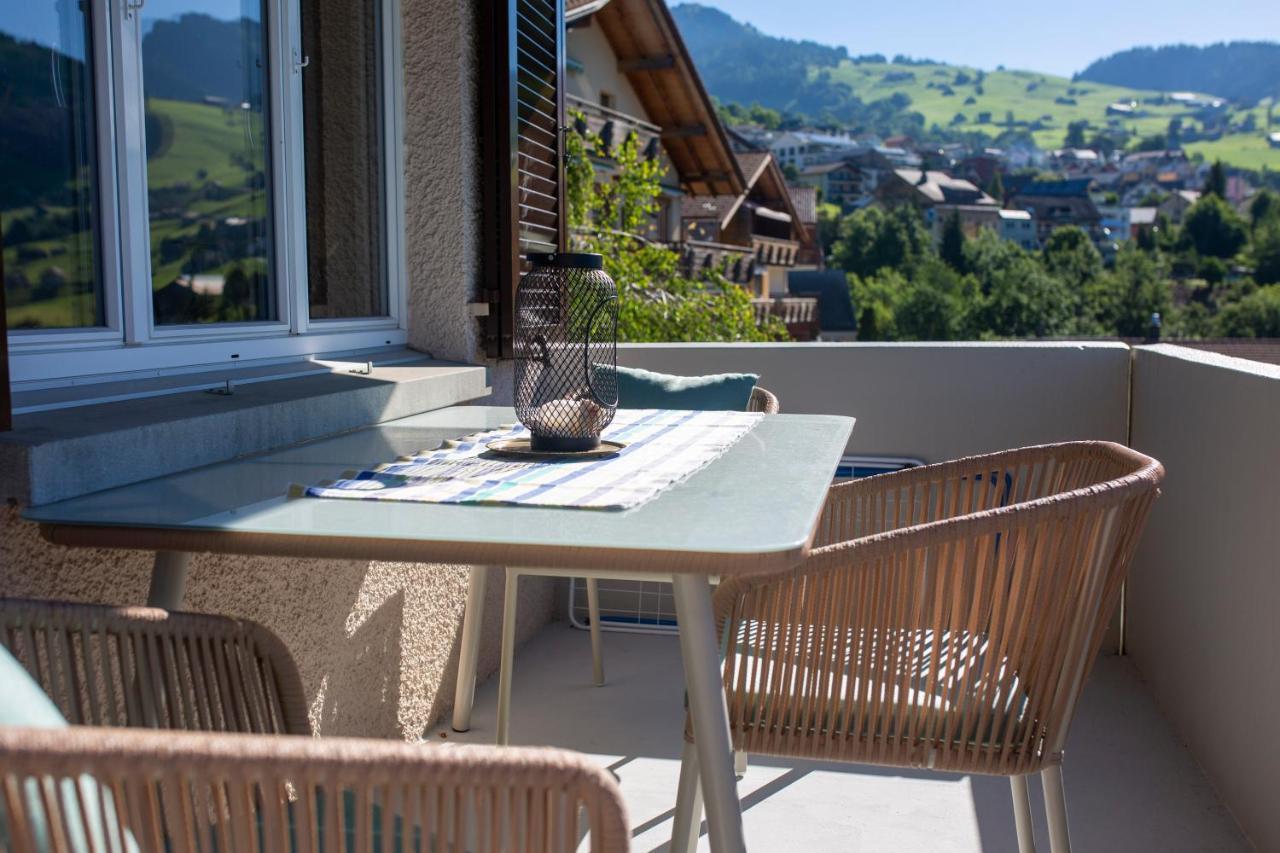 Traumhafte Sonnenresidenz Mit Berg- Und Seeblick アムデン エクステリア 写真